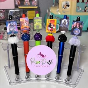 Cartoon character focal writing pens